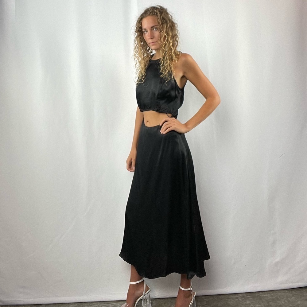 Zara‎ Satin Cut Out Sleeveless Midi Dress in Black Size Small